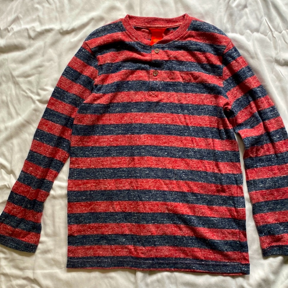 Joe Fresh light Long sleeved shirt/ XL/size 14 girls or boys- NEVER worn,no tags